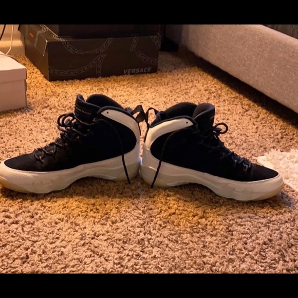 Air Jordan 9 Retro - Picture 5 of 6